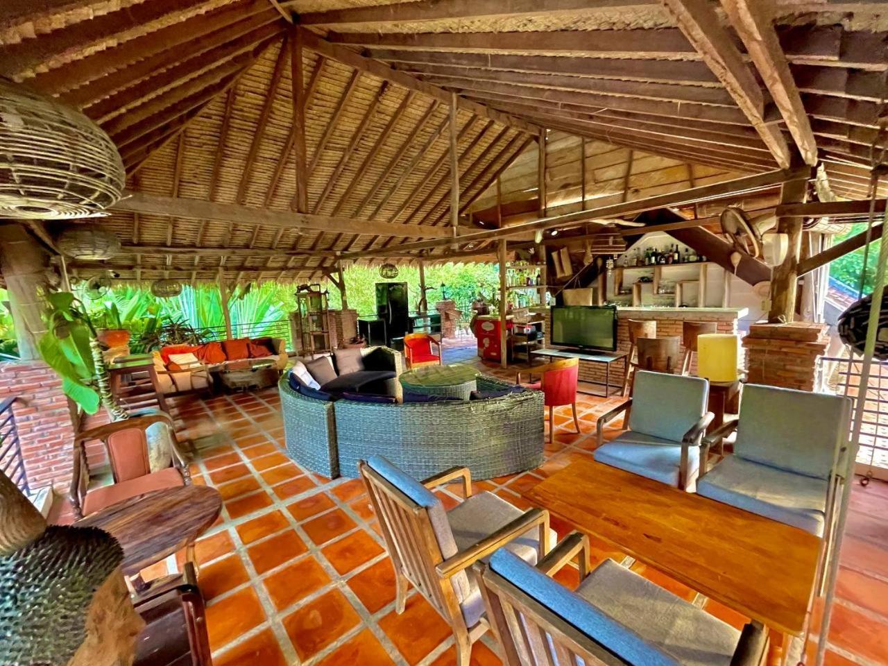 Sabbay Kep Hotel Exterior foto