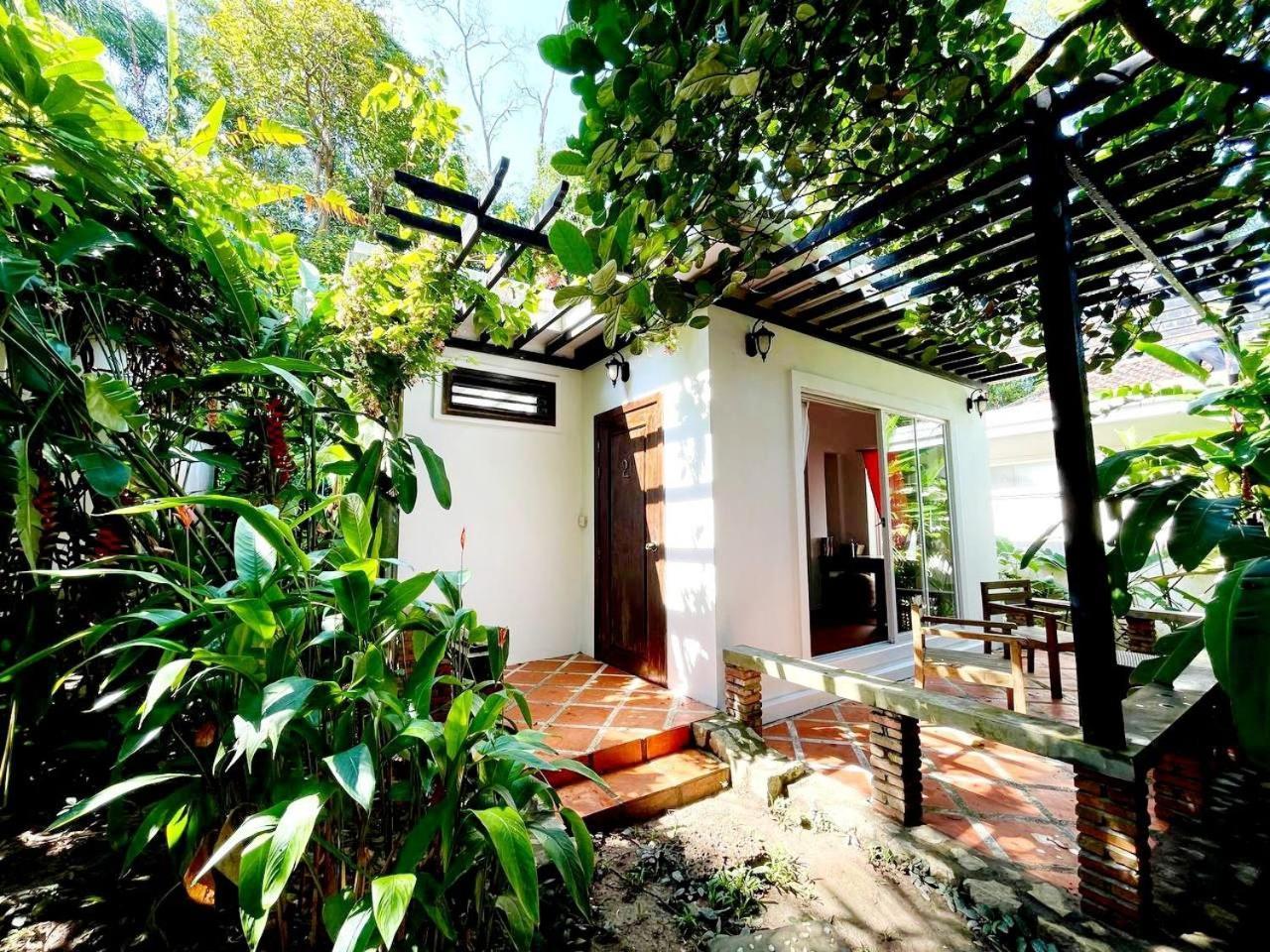 Sabbay Kep Hotel Exterior foto